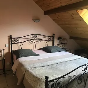 Le Rocher Des Ducs, Vue Sur Montagne, Abris Voitures Et Motos Bed & Breakfast Le Glaizil